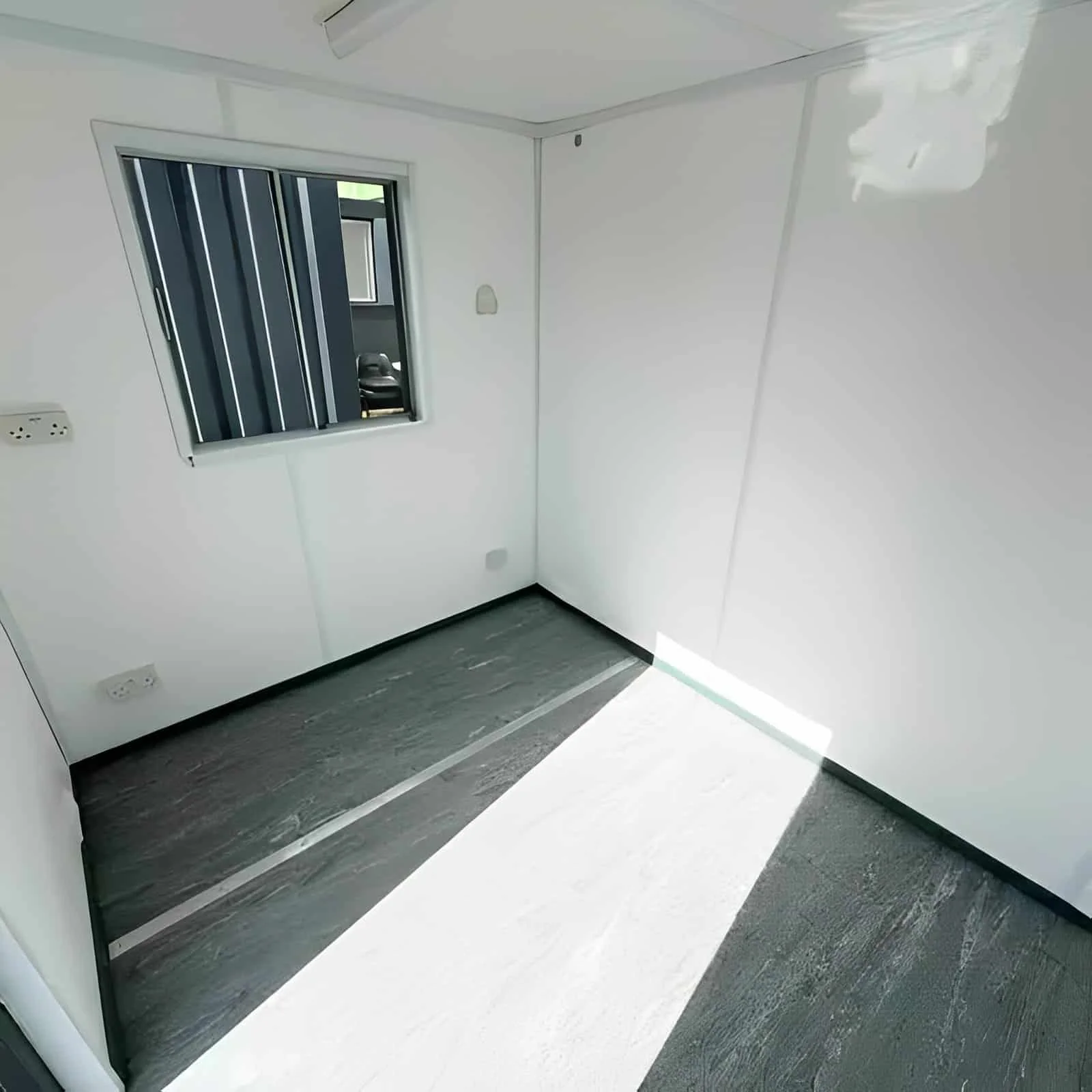 10ft Portable Shipping Container Office – Anti-Vandal Steel Building - Image 2