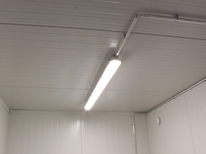 10ft Insulated Container for Sale – Temperature-Controlled Storage - Image 4