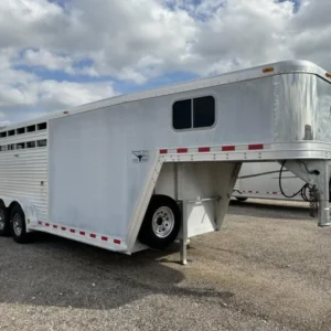2000 Featherlite 3 Horse Gooseneck Trailer with Dressing Room