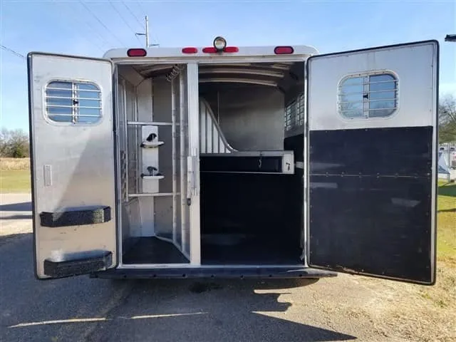 2001 4 Star 2 Horse Bumper Pull Slant Load Trailer - Image 2