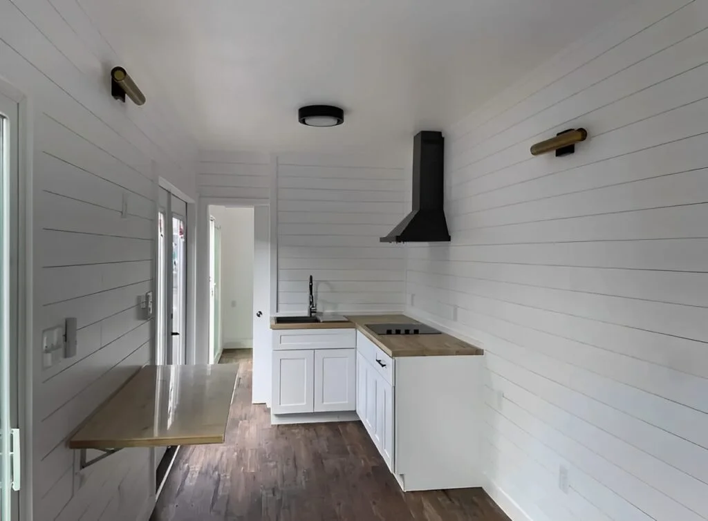 40ft One Bedroom Container House – Luxury High Cube - Image 2