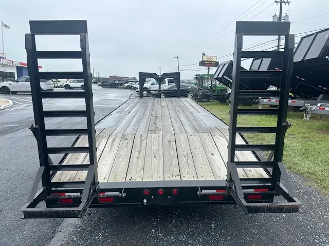 2021 Quality 8.5x24 Gooseneck Equipment Trailer - Image 2