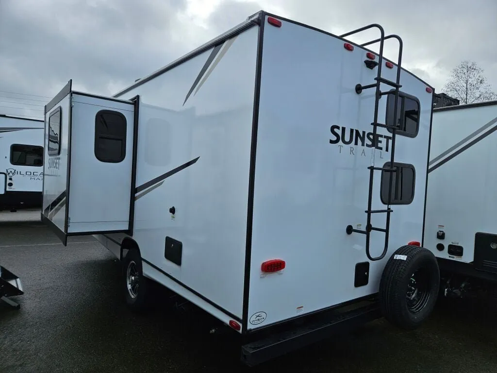 2024 Crossroads Sunset Trail Super Lite SS188BH - Image 14