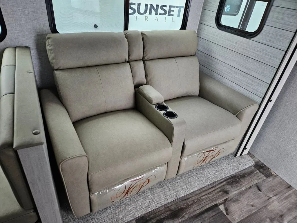 2024 Crossroads Sunset Trail Super Lite SS253RB - Image 4