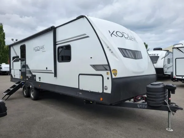 2024 Dutchmen Kodiak Ultra-Lite 257RKSL - Image 2
