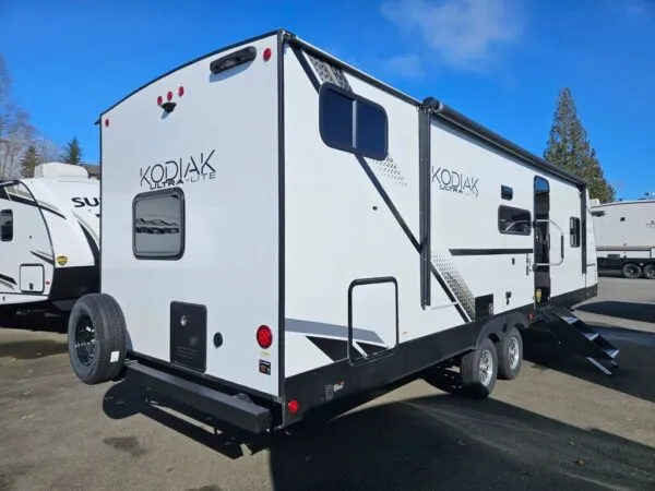 2024 Dutchmen Kodiak Ultra-Lite 296BHSL - Image 13