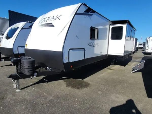 2024 Dutchmen Kodiak Ultra-Lite 302BHSL - Image 16