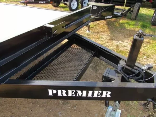 Premier 8.5x18 Deckover Equipment Trailer - Image 2