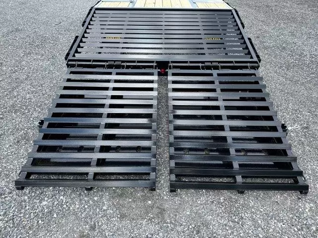 Big Tex 8.5x40 Gooseneck Deckover Equipment Trailer – Mega Ramps - Image 8