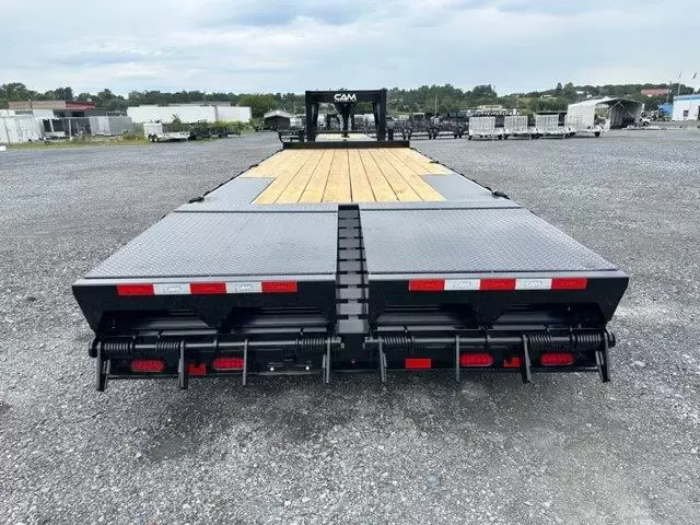 CAM Superline 8x25 Gooseneck Deckover Equipment Trailer - Image 4