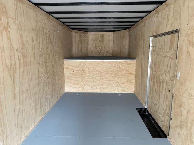 Car Mate 8.5x38 Enclosed Gooseneck Trailer Aluminum Wheels - Image 6