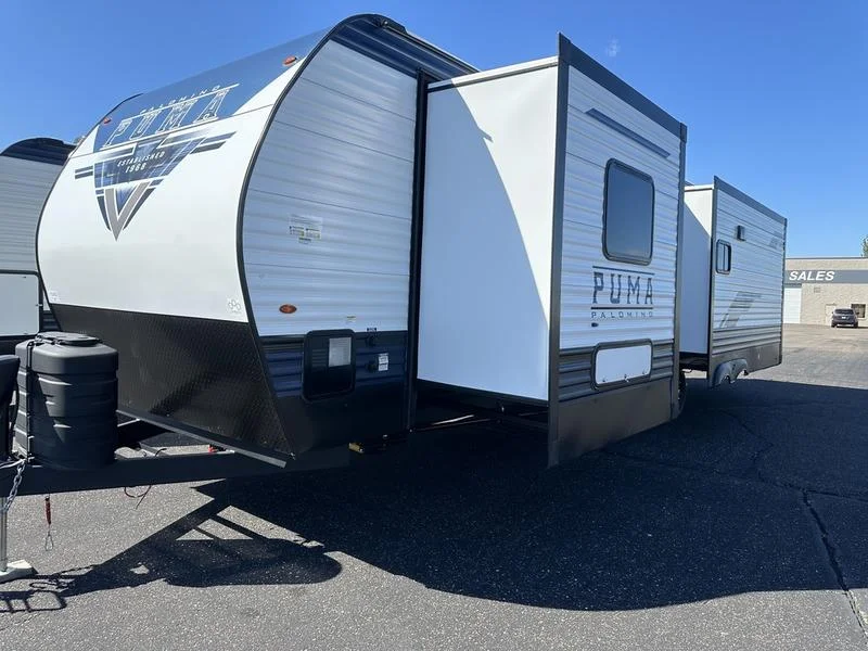 2025 Palomino Puma 31RLQS - Image 15