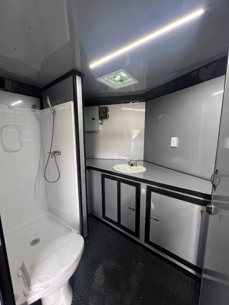 Drone Enclosed Trailer Hybrid 8.5x32TA - Image 3