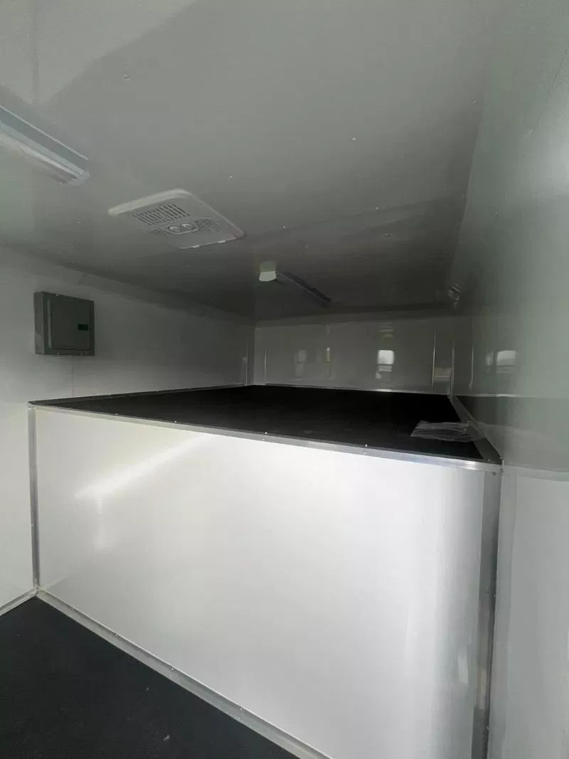 Gooseneck Hybrid Enclosed Trailer 8.5x34TTA5 - Image 3
