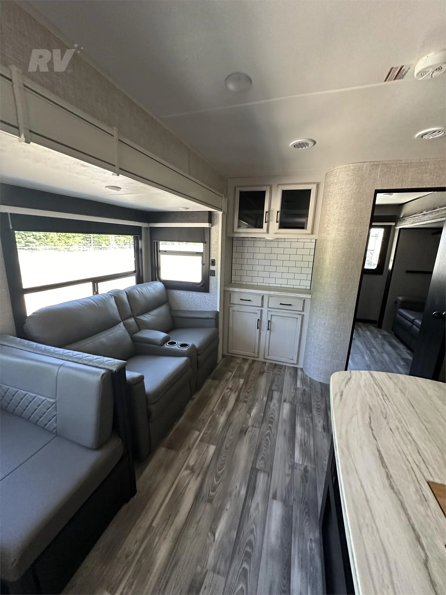 2022 Jayco Eagle HT 312BHOK - Image 4
