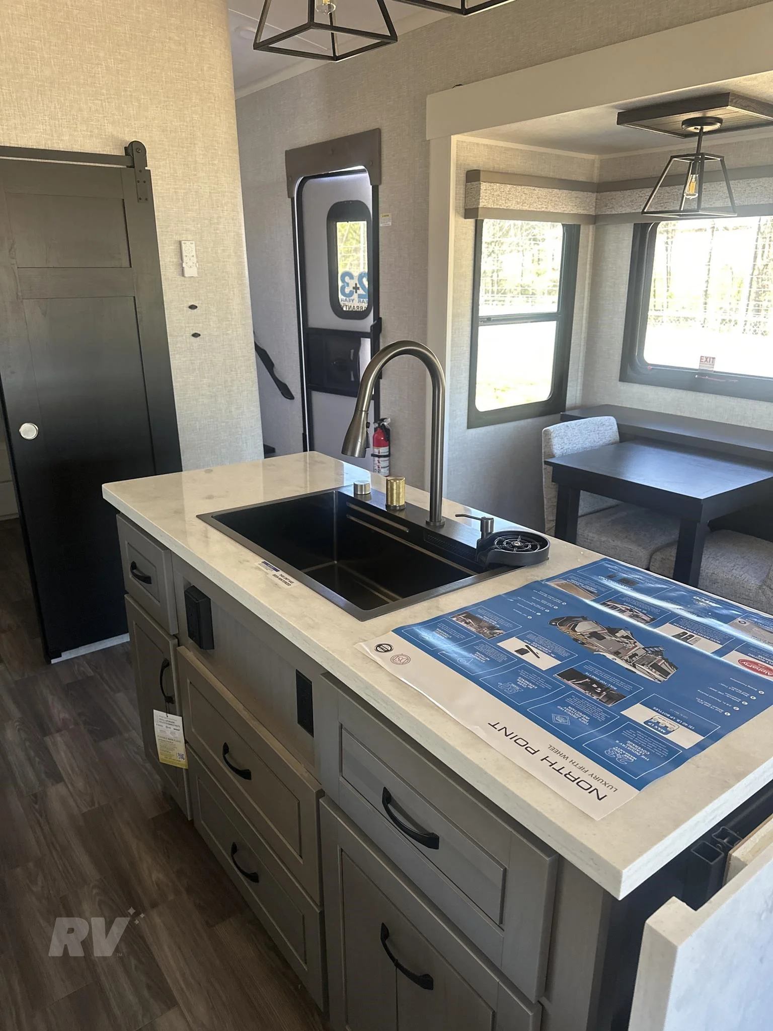2025 Jayco North Point 377RLBH - Image 12