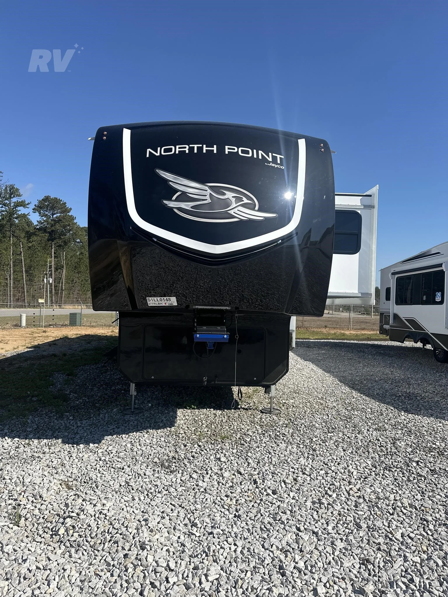 2025 Jayco North Point 377RLBH - Image 22