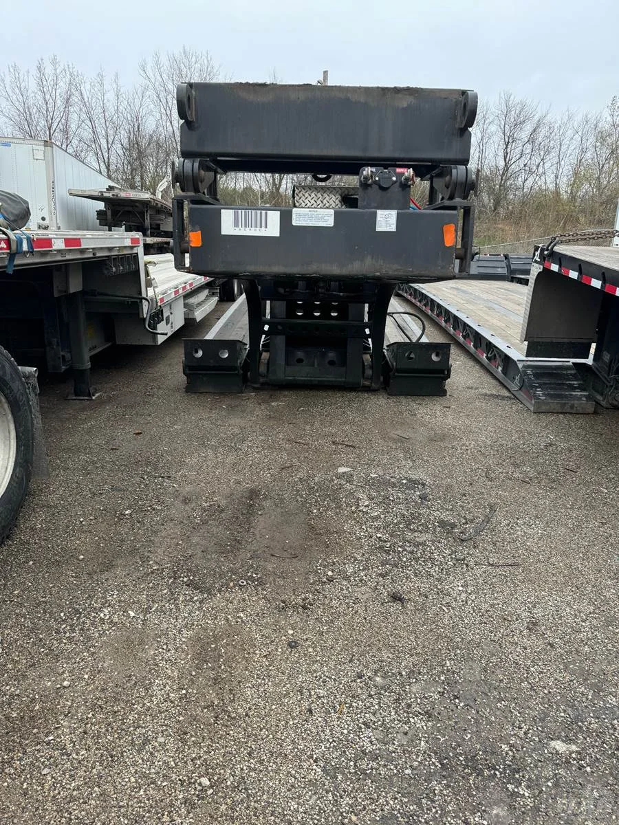 2022 Fontaine 53ft Lowboy Trailer 60 Ton - Image 7