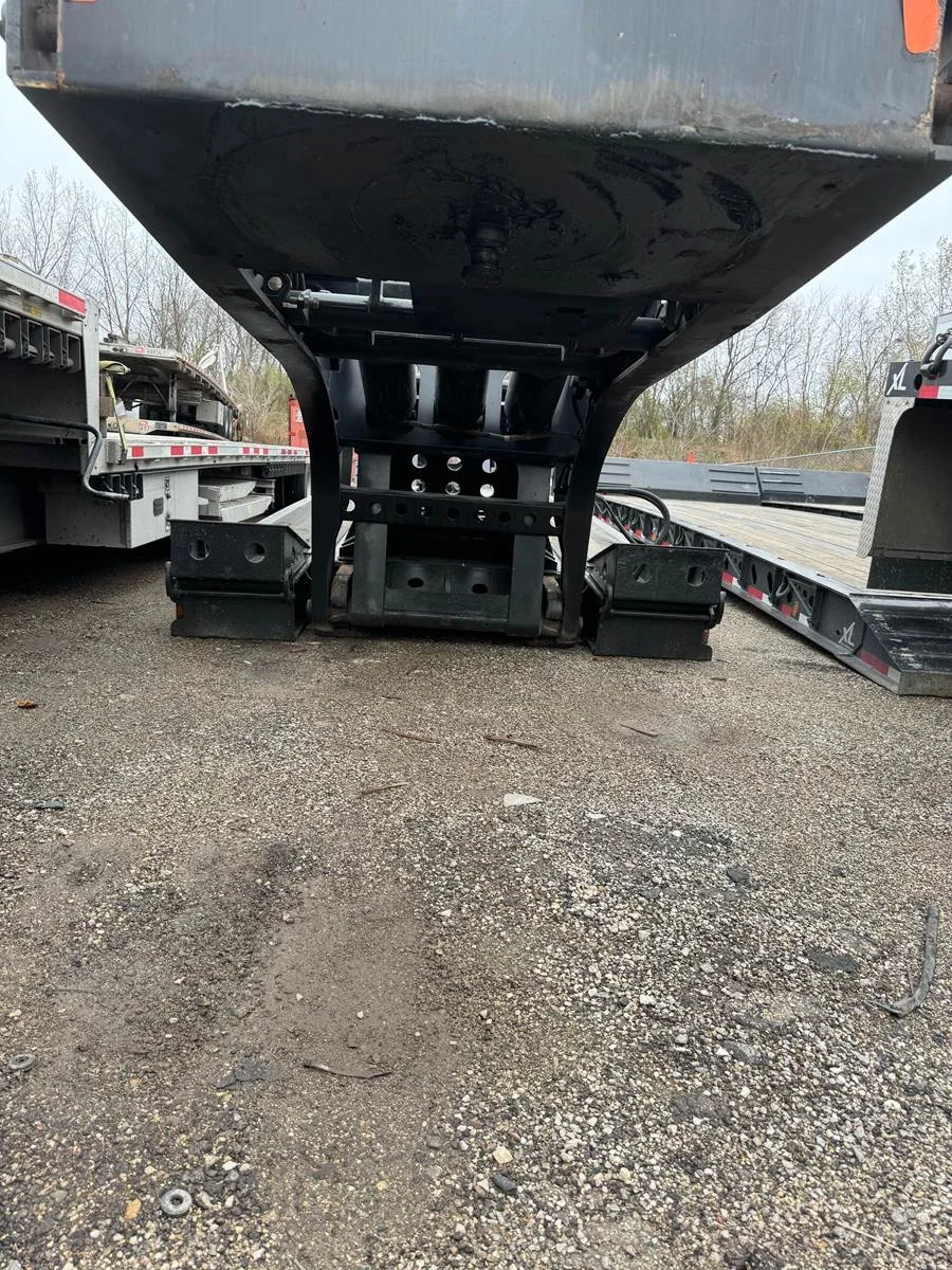 2022 Fontaine 53ft Lowboy Trailer 60 Ton - Image 6